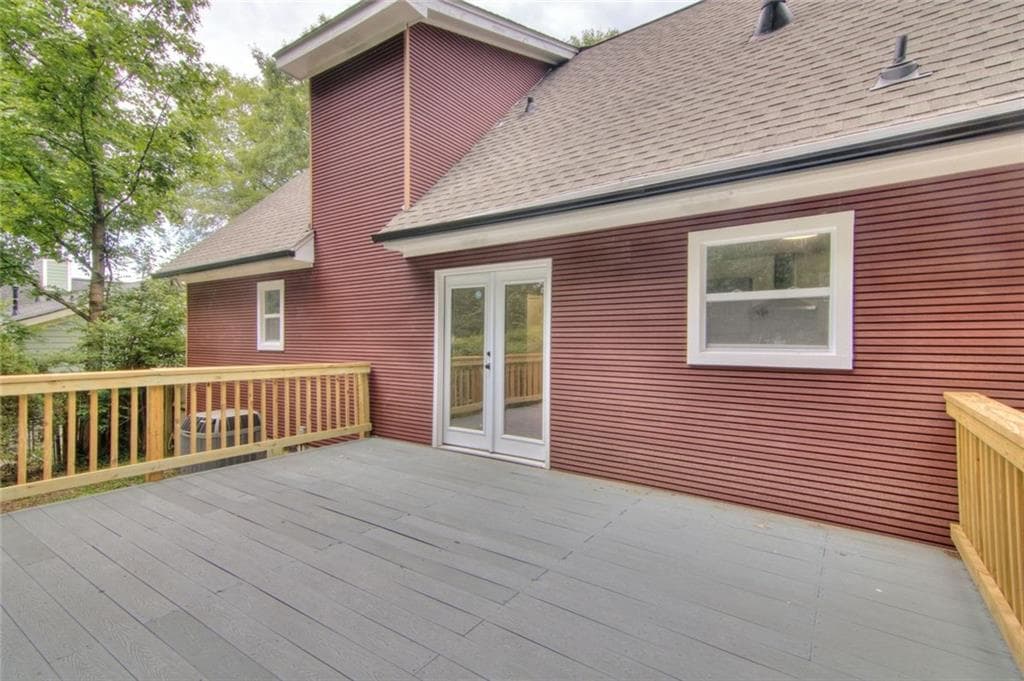 3 bedroom, 3 bathroom, 1,570 sq ft single family residence for sale at 18 Regal Way, Lawrenceville, GA 30044 — photo 5