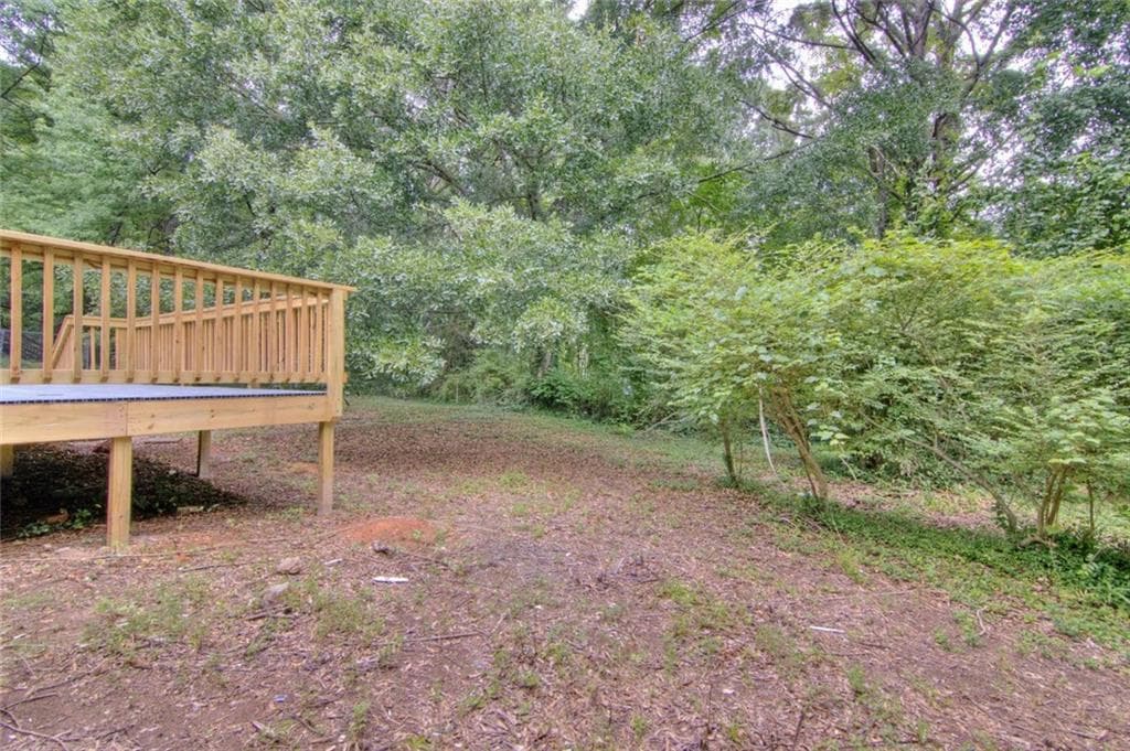 3 bedroom, 3 bathroom, 1,570 sq ft single family residence for sale at 18 Regal Way, Lawrenceville, GA 30044 — photo 9