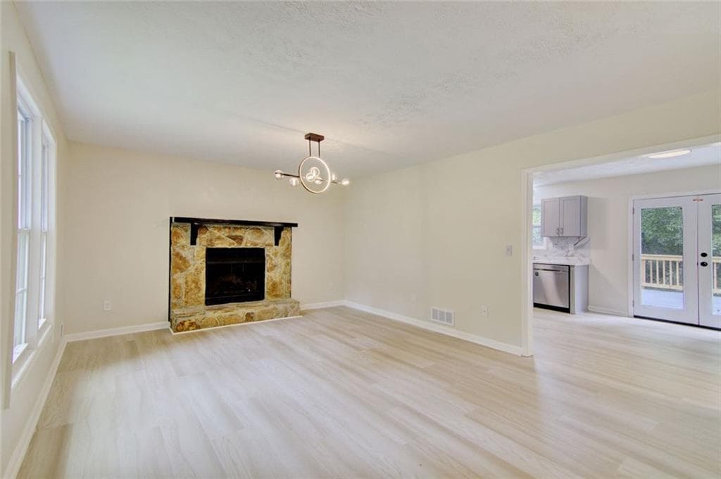 3 bedroom, 3 bathroom, 1,570 sq ft single family residence for sale at 18 Regal Way, Lawrenceville, GA 30044 — photo 10