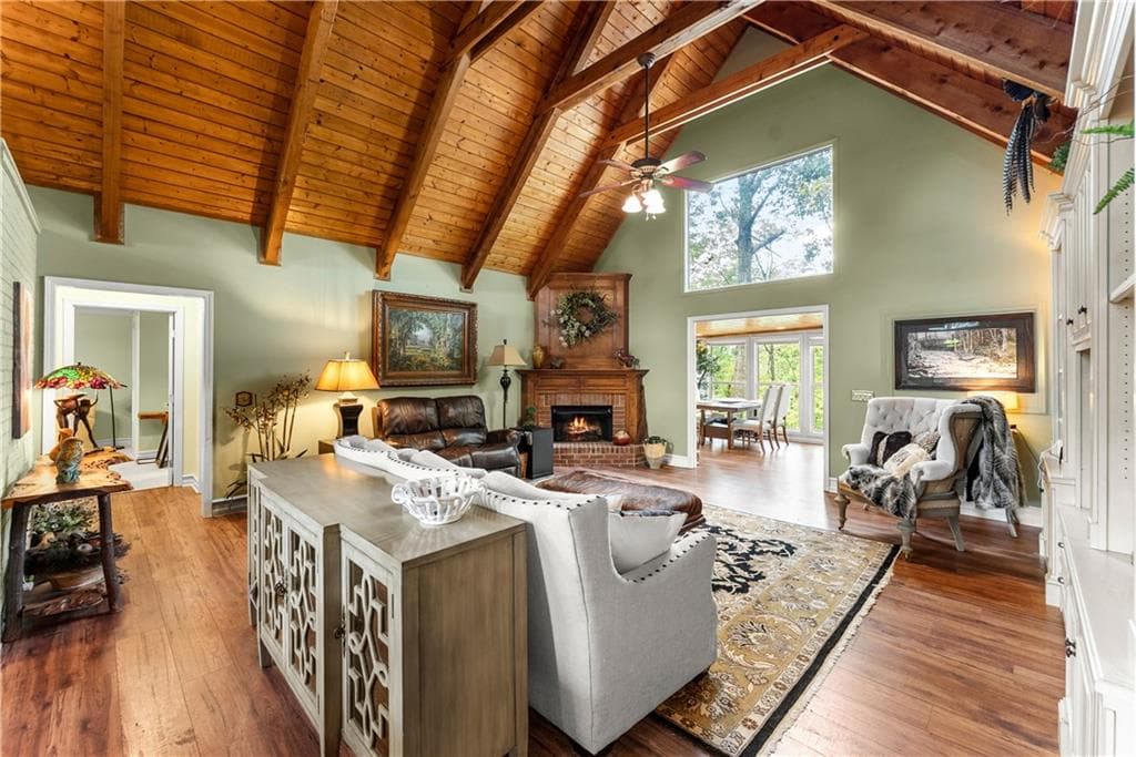 5 bedroom, 4 bathroom, 3,668 sq ft single family residence for sale at 501 High Meadow Lakes Rd, Clarkesville, GA 30523 — photo 6