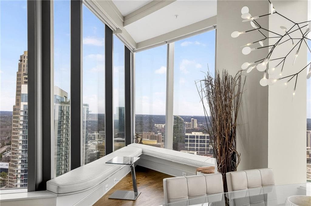 2 bedroom, 2 bathroom, 2,044 sq ft condominium for sale at 3344 Peachtree Road 2904, Atlanta, GA 30326 — photo 1 of 59
