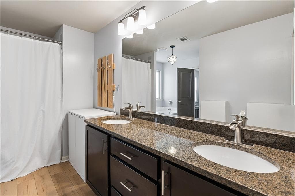 3 bedroom, 3 bathroom, 1,849 sq ft single family residence for sale at 199 Wesley Avenue, Atlanta, GA 30307 — photo 6