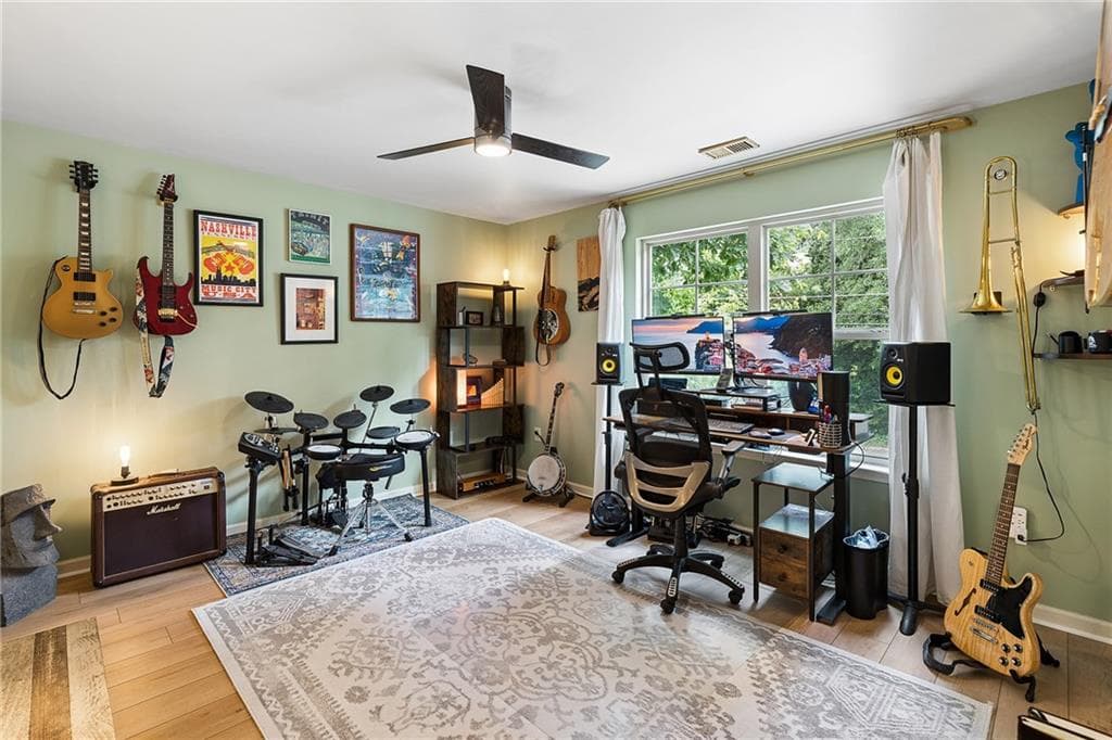 3 bedroom, 3 bathroom, 1,849 sq ft single family residence for sale at 199 Wesley Avenue, Atlanta, GA 30307 — photo 8