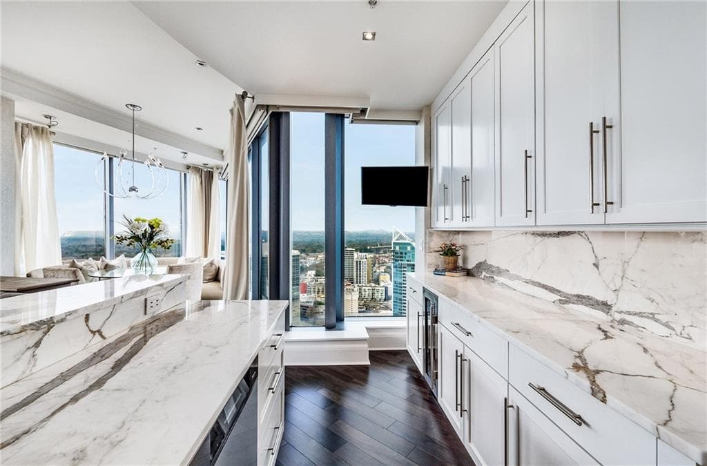2 bedroom, 3 bathroom, 2,428 sq ft condominium for sale at 3344 Peachtree Road 3301, Atlanta, GA 30326