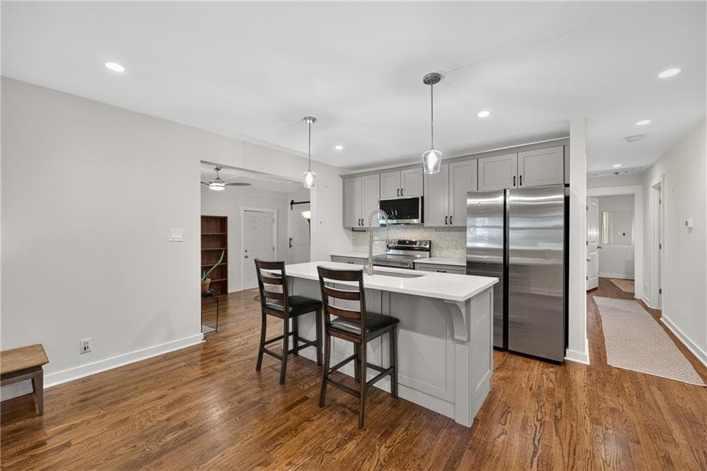 3 bedroom, 2 bathroom, 1,316 sq ft single family residence for sale at 1889 Cannon Street, Decatur, GA 30032 — photo 2