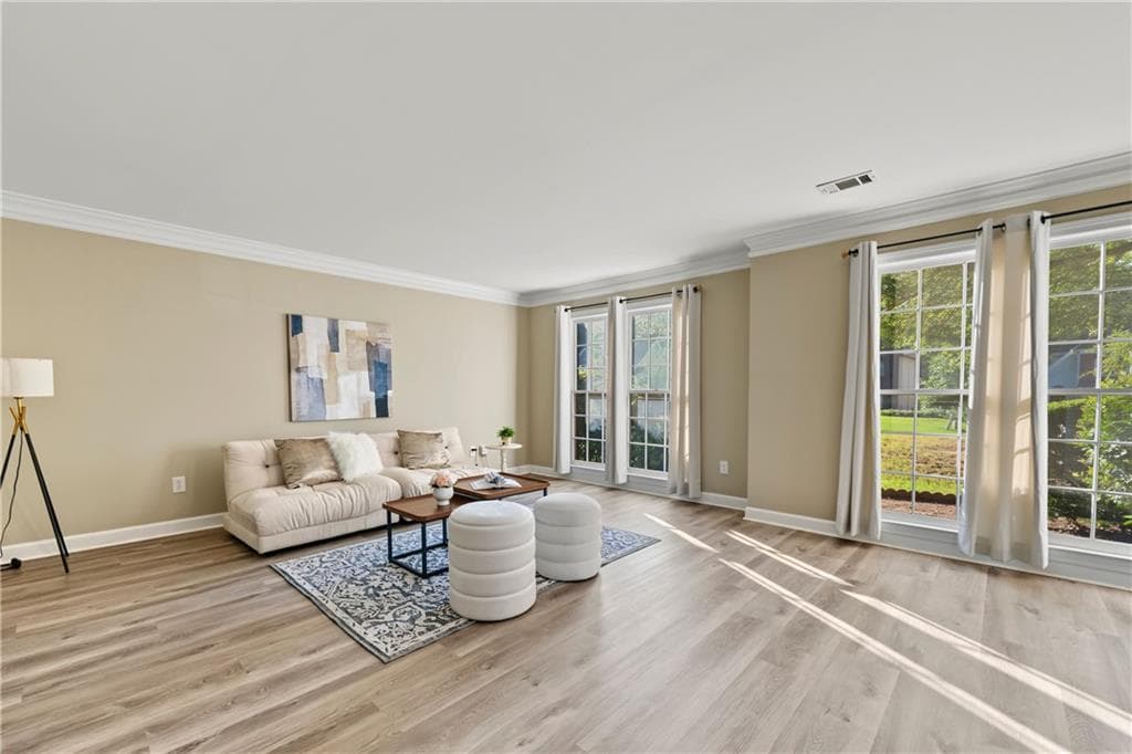 4 bedroom, 3 bathroom, 3,212 sq ft single family residence for sale at 2315 Shore View Way, Suwanee, GA 30024 — photo 9