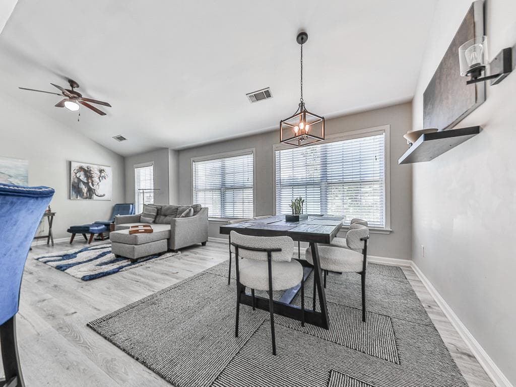 2 bedroom, 2 bathroom, 1,368 sq ft townhouse for sale at 2583 Willow Grove Road 8, Acworth, GA 30101 — photo 4
