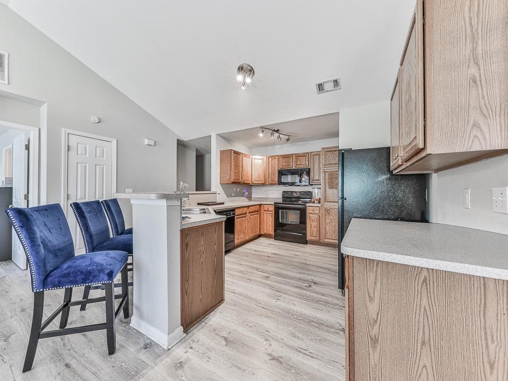2 bedroom, 2 bathroom, 1,368 sq ft townhouse for sale at 2583 Willow Grove Road 8, Acworth, GA 30101 — photo 7