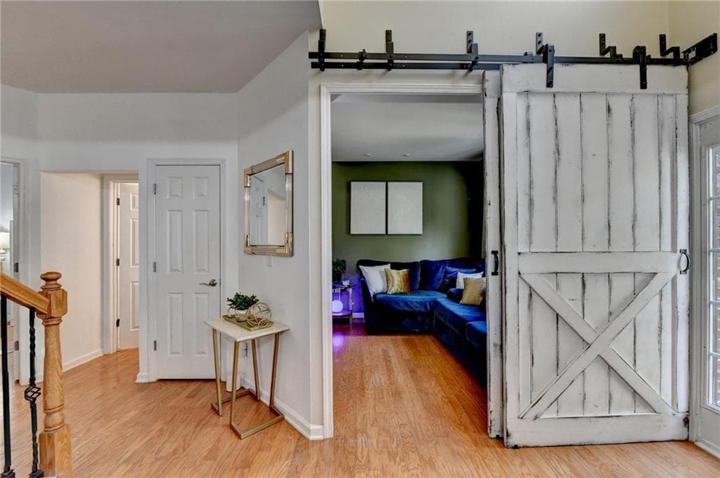 6 bedroom, 4 bathroom, 3,364 sq ft single family residence for sale at 653 Prada Ct, Lawrenceville, GA 30043 — photo 8