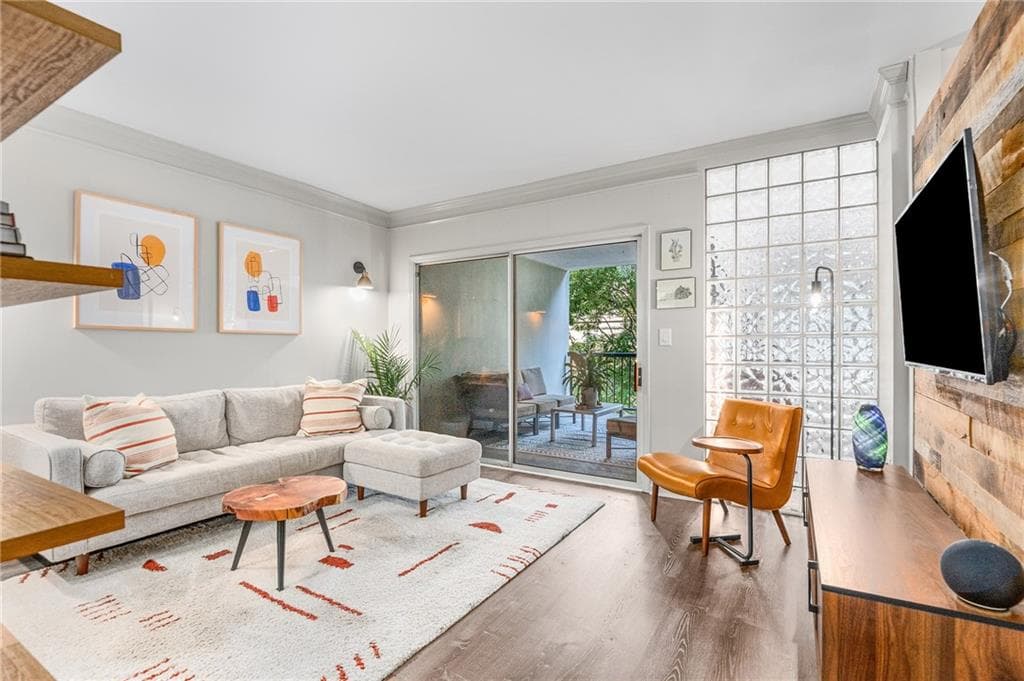 1 bedroom, 1 bathroom, 765 sq ft condominium for sale at 275 13th Street 210, Atlanta, GA 30309 — photo 8