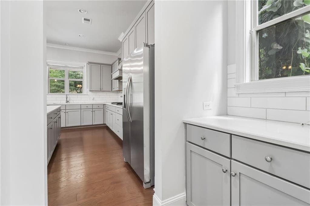5 bedroom, 4 bathroom, 3,358 sq ft single family residence for sale at 580 Avondale Hills Drive, Decatur, GA 30032 — photo 8