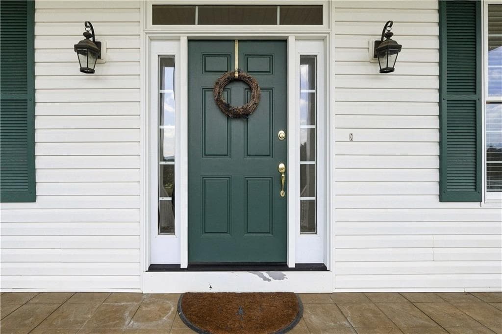 3 bedroom, 4 bathroom, 3,378 sq ft single family residence for sale at 1834 Old Ringgold Road, Rocky Face, GA 30740 — photo 3
