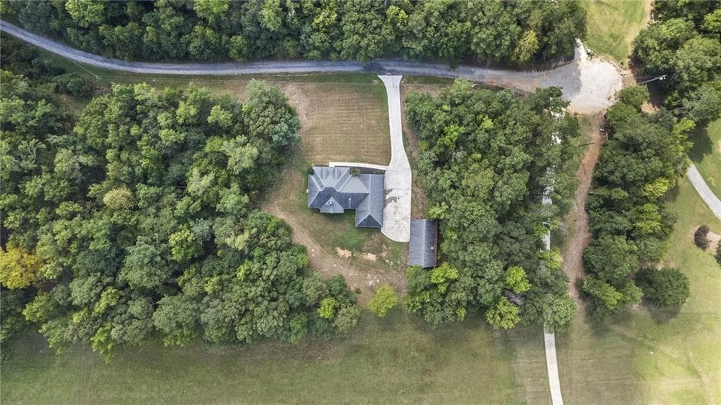 3 bedroom, 2 bathroom, 1,825 sq ft single family residence for sale at 1520 Richard Drive, Covington, GA 30014 — photo 6