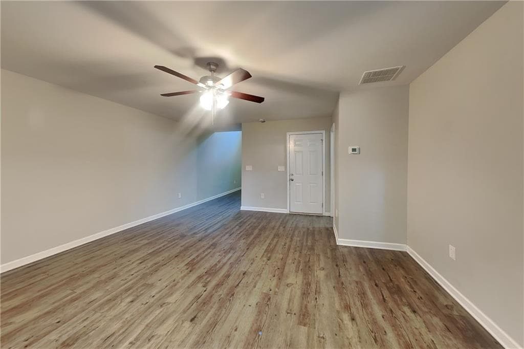3 bedroom, 3 bathroom, 1,799 sq ft single family residence for rent at 517 Arrowhead Drive, Dallas, GA 30132 for $1,895 a month — photo 2