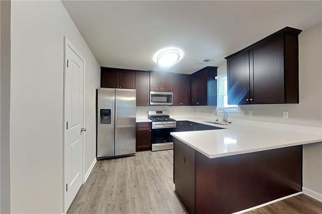 3 bedroom, 3 bathroom, 1,799 sq ft single family residence for rent at 517 Arrowhead Drive, Dallas, GA 30132 for $1,895 a month — photo 5
