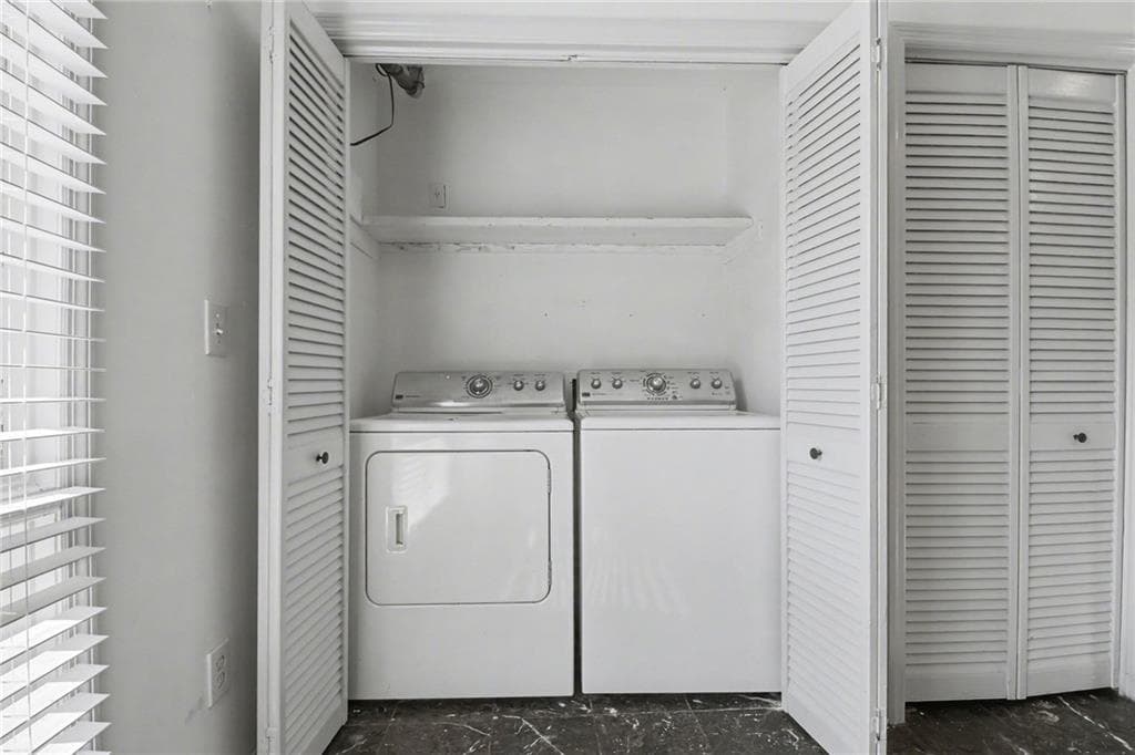 2 bedroom, 3 bathroom, 1,824 sq ft condominium for sale at 3293 Clairmont North, Brookhaven, GA 30329 — photo 9
