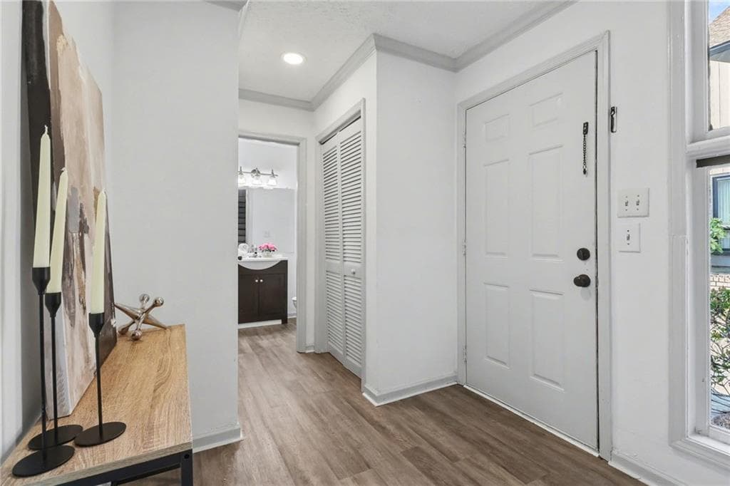 2 bedroom, 3 bathroom, 1,824 sq ft condominium for sale at 3293 Clairmont North, Brookhaven, GA 30329 — photo 10
