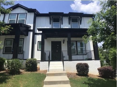 4 bedroom, 4 bathroom, 2,247 sq ft townhouse for rent at 912 Sweetwater Grove, Woodstock, GA 30188 for $2,695 a month — photo 3