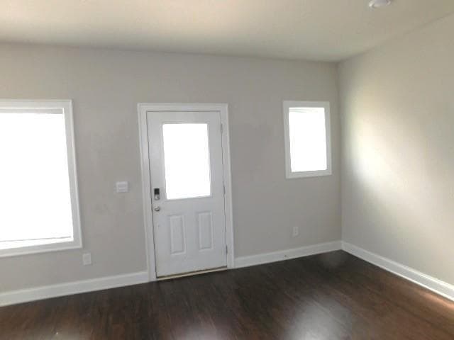 4 bedroom, 4 bathroom, 2,247 sq ft townhouse for rent at 912 Sweetwater Grove, Woodstock, GA 30188 for $2,695 a month — photo 4