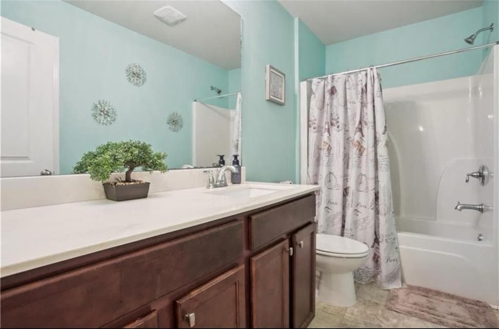 4 bedroom, 3 bathroom, 2,094 sq ft single family residence for rent at 402 Hardy Ives Lane, Lawrenceville, GA 30045 for $2,799 a month — photo 6