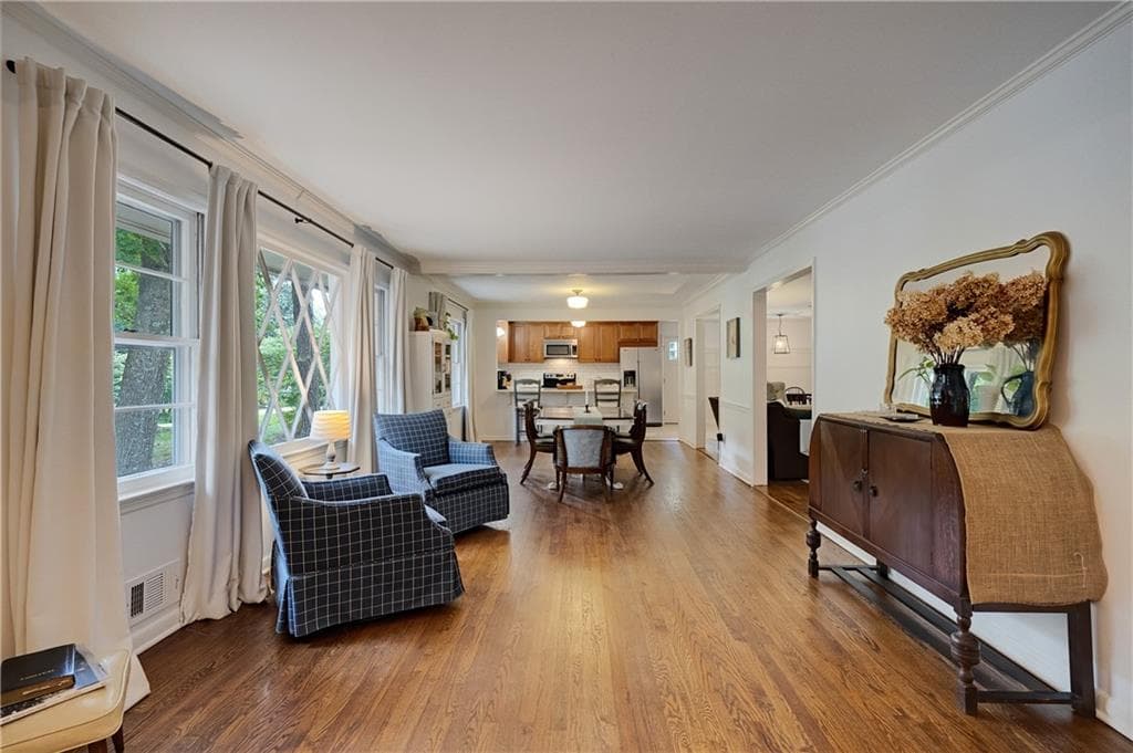 4 bedroom, 3 bathroom, 3,722 sq ft single family residence for sale at 119 Rhodes Drive, Marietta, GA 30068 — photo 6