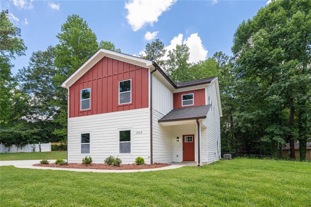 4 bedroom, 4 bathroom, 2,100 sq ft single family residence for sale at 1717 Hilton Ridge Court, Lithonia, GA 30058 — photo 3