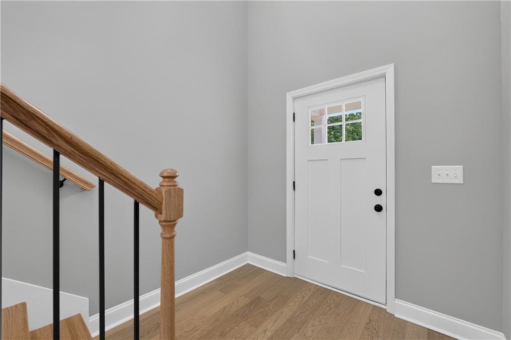 4 bedroom, 4 bathroom, 2,100 sq ft single family residence for sale at 1717 Hilton Ridge Court, Lithonia, GA 30058 — photo 5