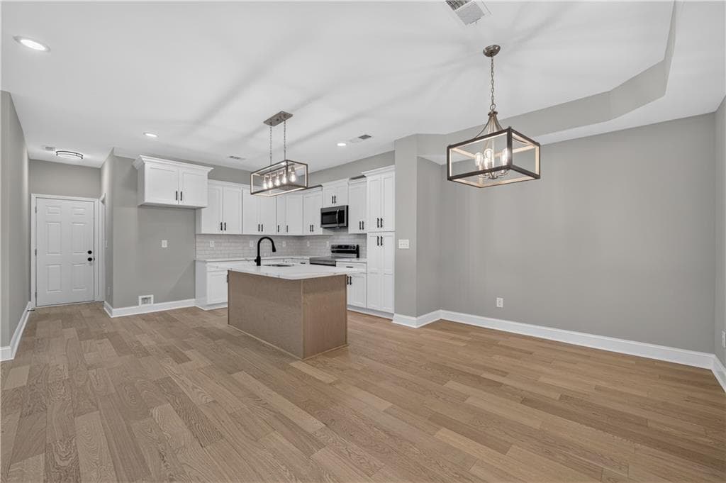 4 bedroom, 4 bathroom, 2,100 sq ft single family residence for sale at 1717 Hilton Ridge Court, Lithonia, GA 30058 — photo 10