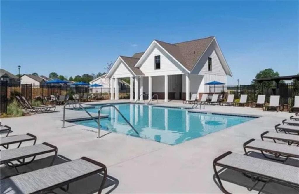3 bedroom, 3 bathroom, 1,507 sq ft townhouse for sale at 2106 Stillhaven Place, Douglasville, GA 30135 — photo 3