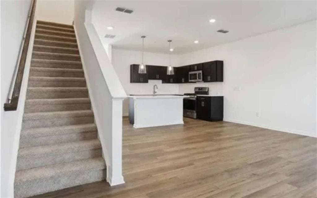 3 bedroom, 3 bathroom, 1,507 sq ft townhouse for sale at 2106 Stillhaven Place, Douglasville, GA 30135 — photo 6