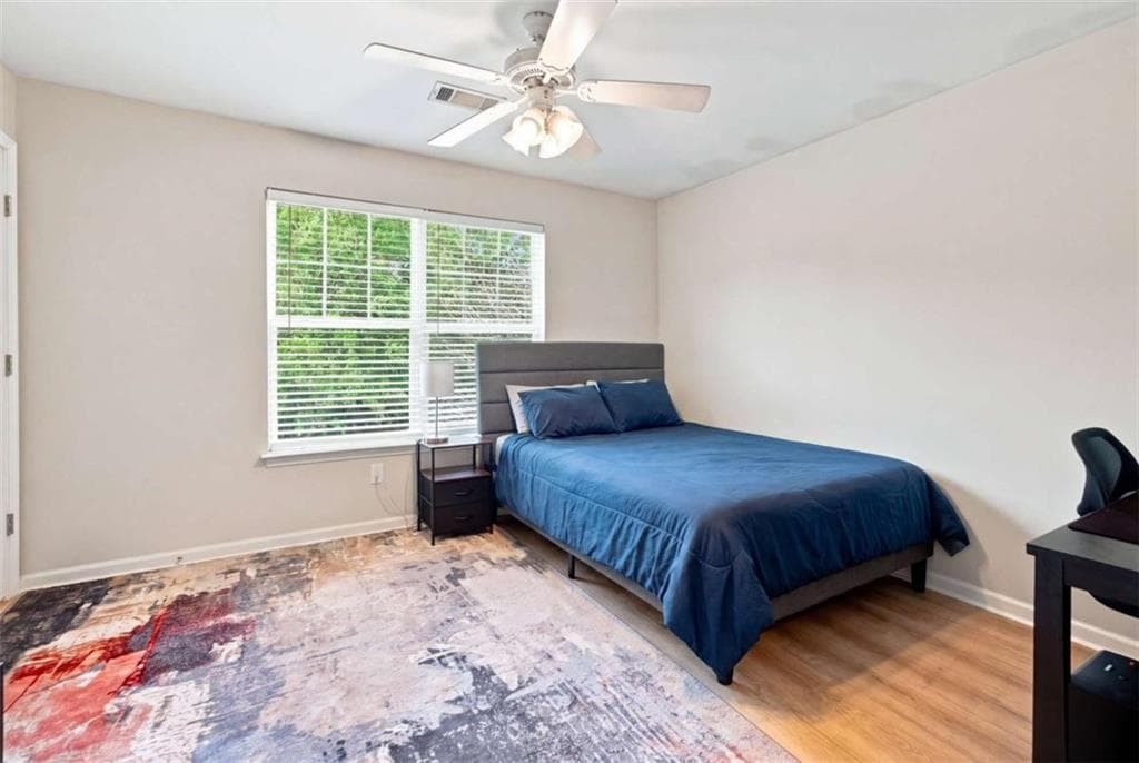 2 bedroom, 3 bathroom, 1,136 sq ft condominium for sale at 1035 Barnett Shoals Road 452, Athens, GA 30605 — photo 7