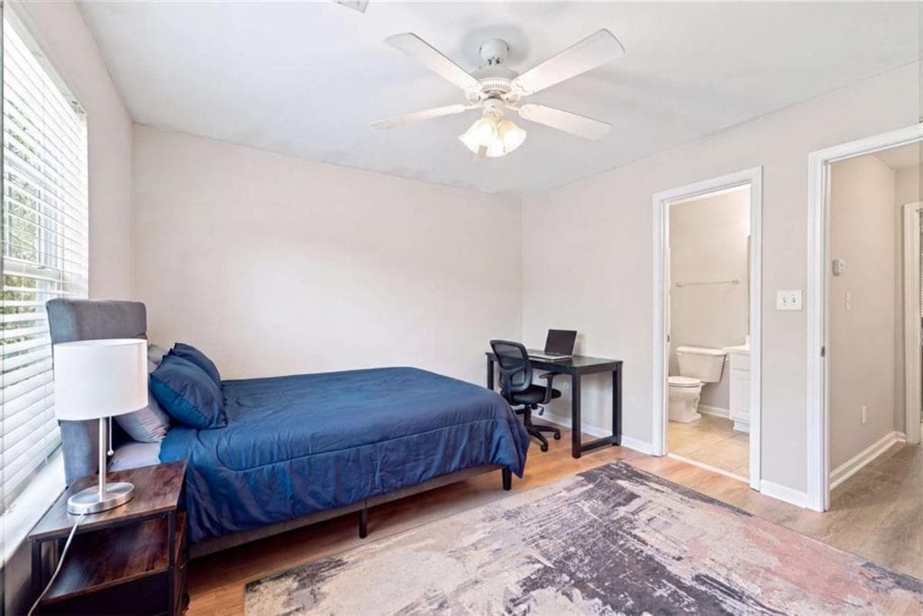 2 bedroom, 3 bathroom, 1,136 sq ft condominium for sale at 1035 Barnett Shoals Road 452, Athens, GA 30605 — photo 8