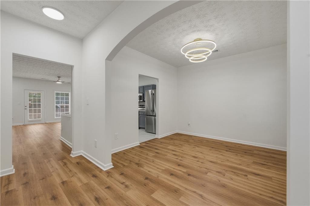 3 bedroom, 3 bathroom, 1,580 sq ft townhouse for sale at 20 Pine Canyon Drive 13, Atlanta, GA 30331 — photo 4