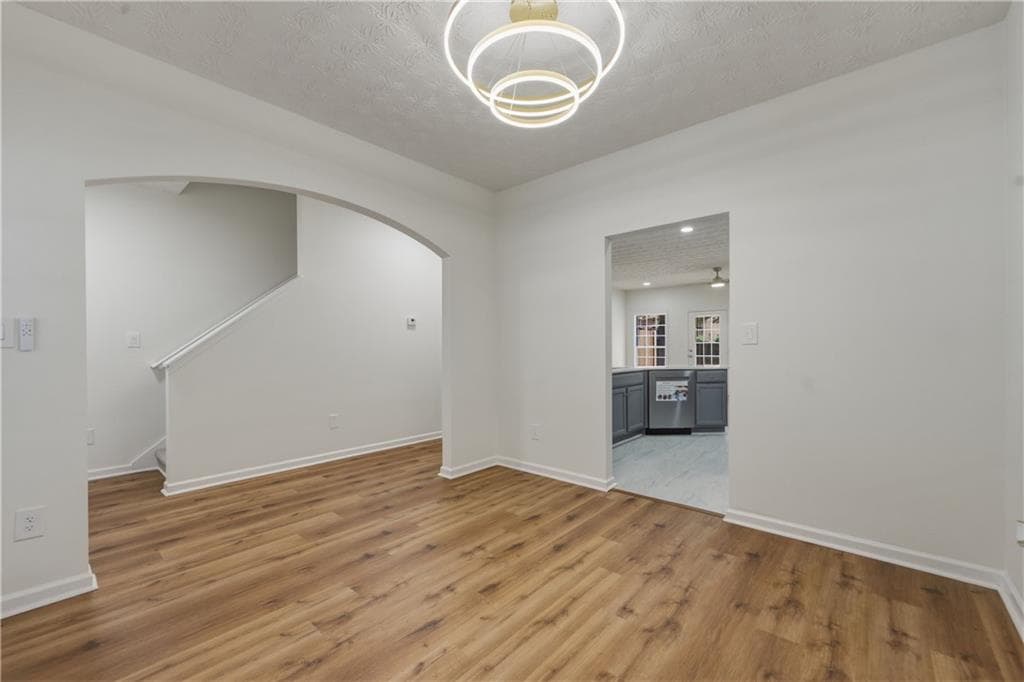 3 bedroom, 3 bathroom, 1,580 sq ft townhouse for sale at 20 Pine Canyon Drive 13, Atlanta, GA 30331 — photo 5