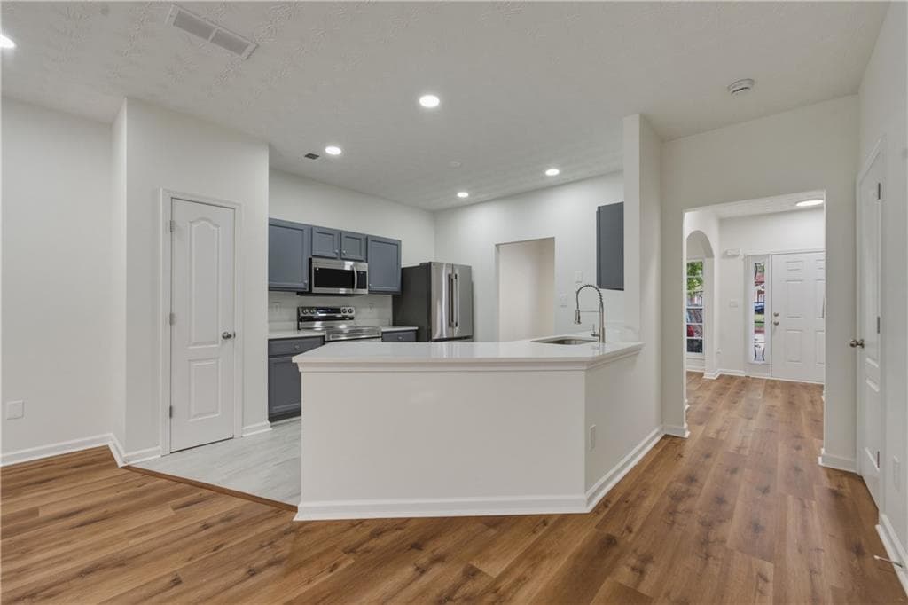 3 bedroom, 3 bathroom, 1,580 sq ft townhouse for sale at 20 Pine Canyon Drive 13, Atlanta, GA 30331 — photo 10