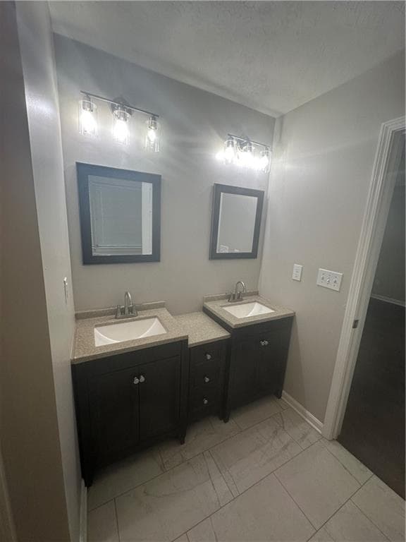 4 bedroom, 2 bathroom, 1,785 sq ft single family residence for sale at 2967 Hampton Club Way, Lithonia, GA 30038 — photo 9