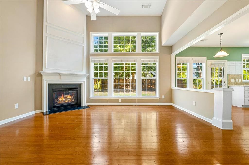 3 bedroom, 3 bathroom, 2,092 sq ft single family residence for sale at 827 Poplar Terrace, Canton, GA 30115 — photo 6