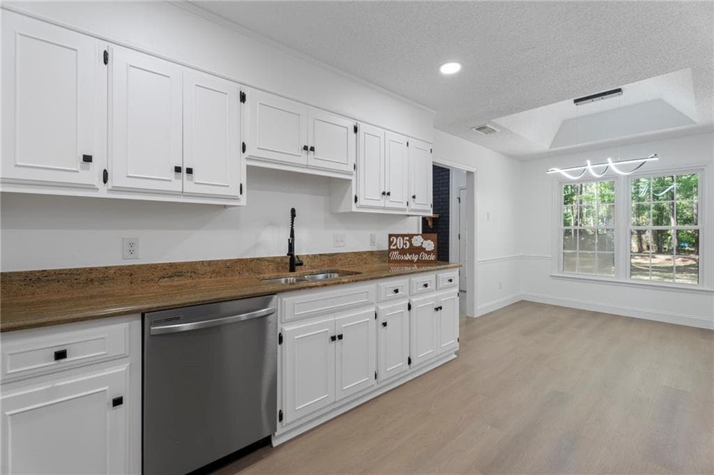 4 bedroom, 2 bathroom, 1,918 sq ft single family residence for sale at 205 Mossberg Circle, Statesboro, GA 30461 — photo 10