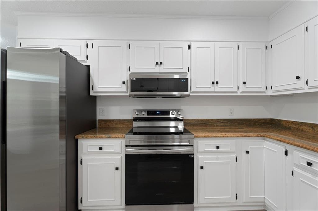 4 bedroom, 2 bathroom, 1,918 sq ft single family residence for sale at 205 Mossberg Circle, Statesboro, GA 30461 — photo 9