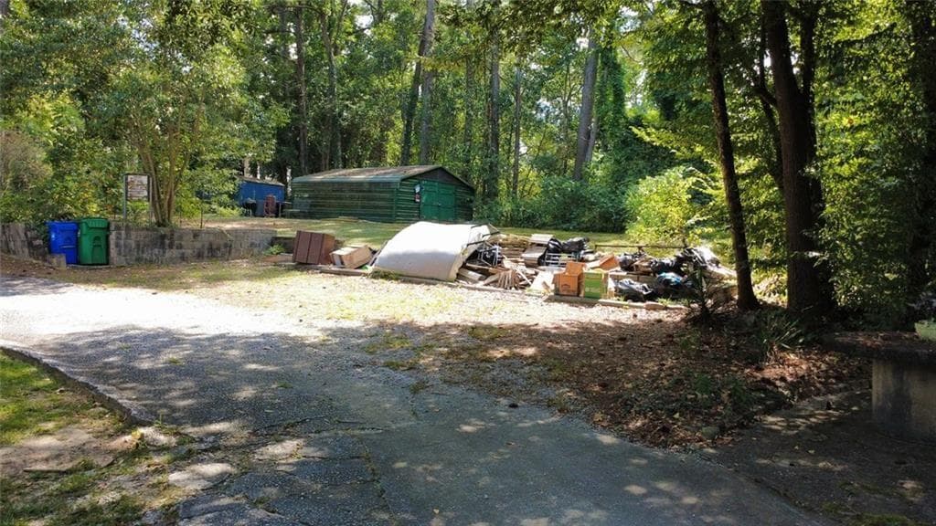 3 bedroom, 2 bathroom single family residence for sale at 1276 Woods Circle, Brookhaven, GA 30324 — photo 8