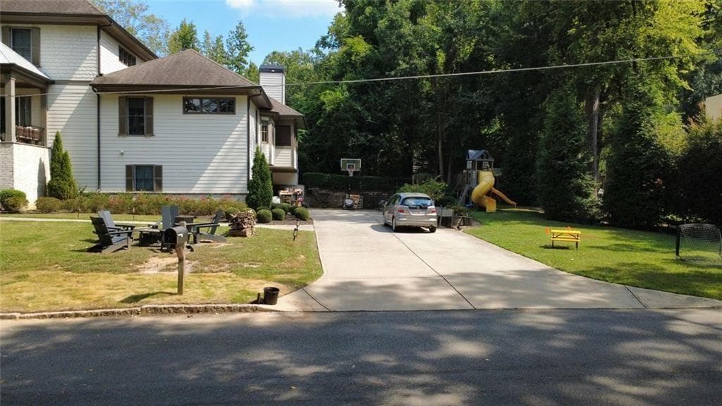 3 bedroom, 2 bathroom single family residence for sale at 1270 Woods Circle, Brookhaven, GA 30324 — photo 7