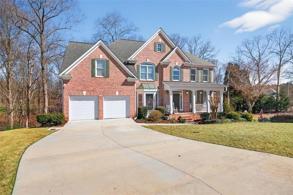 6 bedroom, 4 bathroom, 4,148 sq ft single family residence for sale at 1524 Lake Heights Circle, Dacula, GA 30019 — photo 2