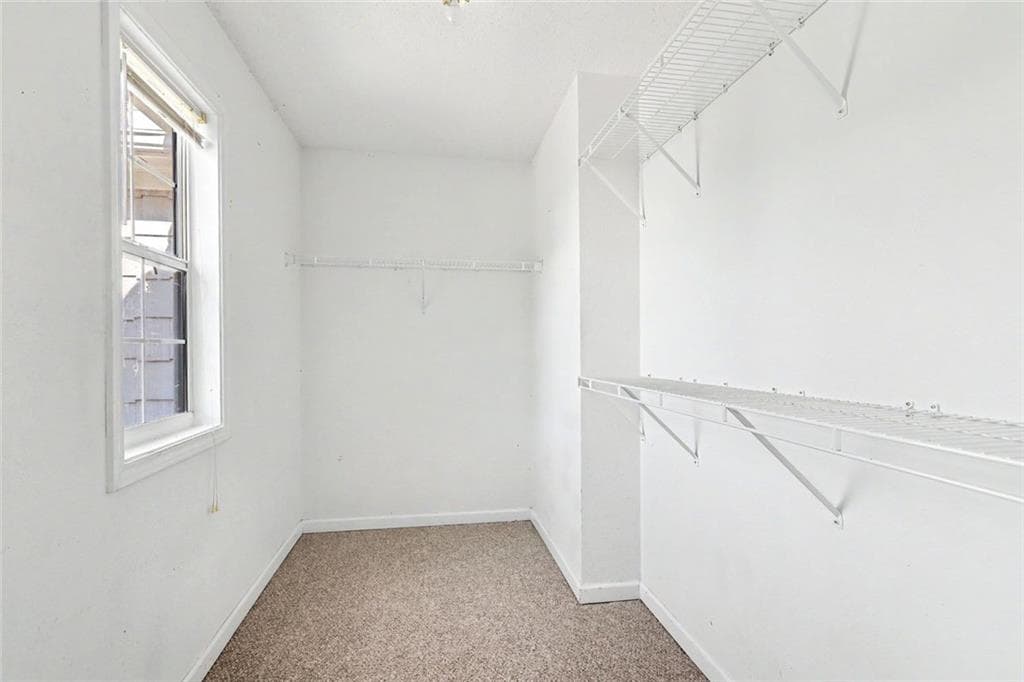 3 bedroom, 3 bathroom, 1,562 sq ft townhouse for sale at 136 Madeline Court, Mcdonough, GA 30253 — photo 3