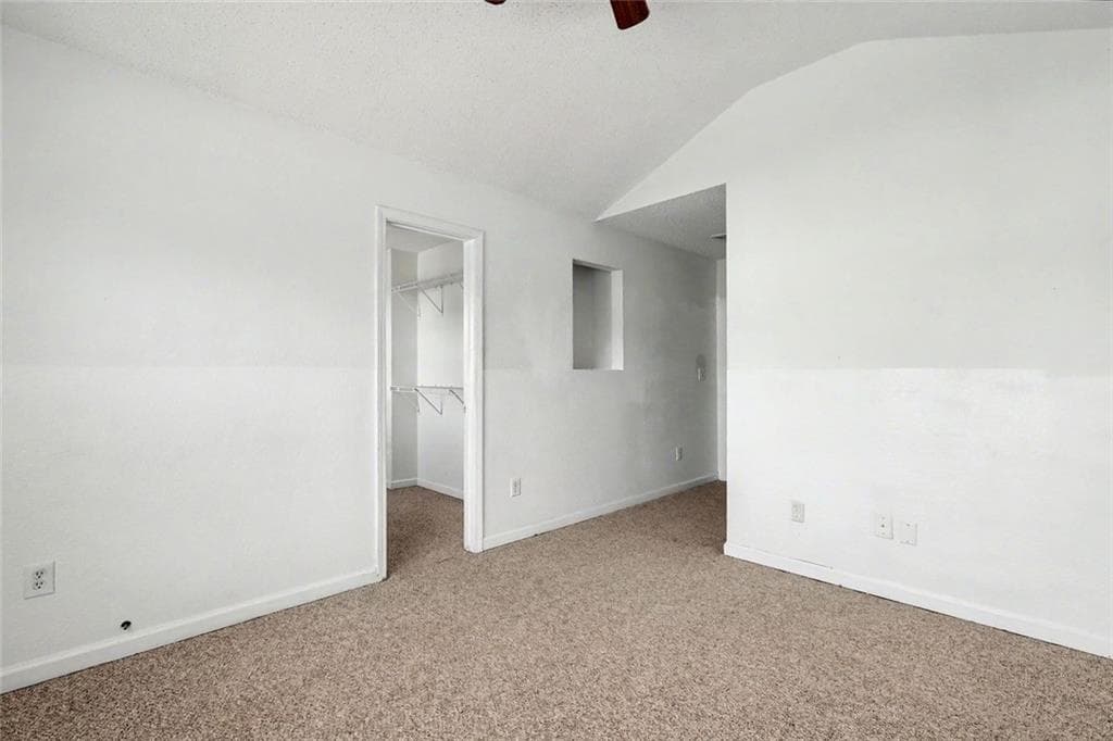 3 bedroom, 3 bathroom, 1,562 sq ft townhouse for sale at 136 Madeline Court, Mcdonough, GA 30253 — photo 4