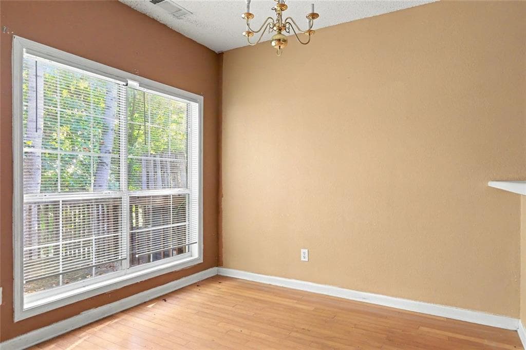 3 bedroom, 3 bathroom, 1,562 sq ft townhouse for sale at 136 Madeline Court, Mcdonough, GA 30253 — photo 10