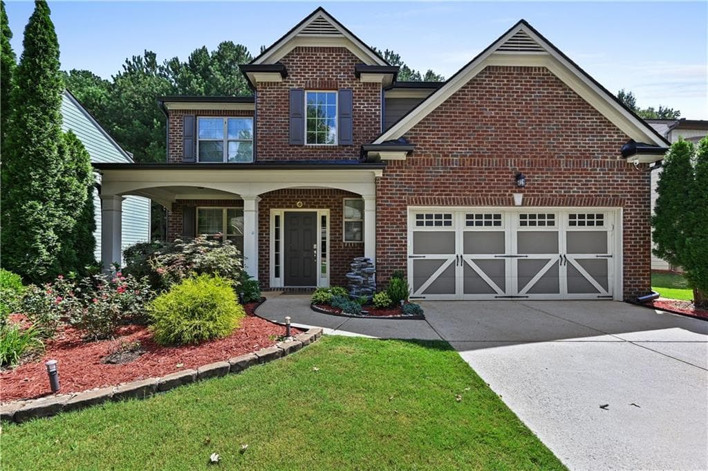 4 bedroom, 3 bathroom, 2,687 sq ft single family residence for sale at 2715 Lansing Lane, Cumming, GA 30041 — photo 2