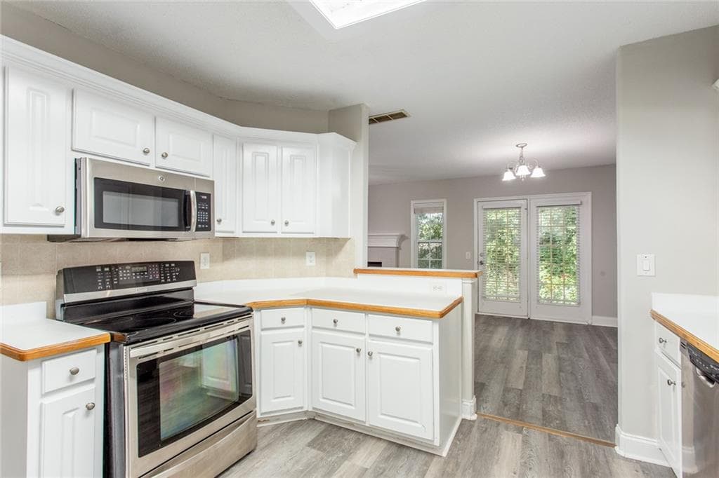 3 bedroom, 3 bathroom, 1,538 sq ft townhouse for sale at 3170 Glenloch Place, Lawrenceville, GA 30044 — photo 9