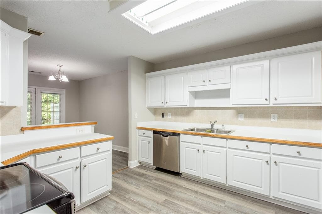 3 bedroom, 3 bathroom, 1,538 sq ft townhouse for sale at 3170 Glenloch Place, Lawrenceville, GA 30044 — photo 10