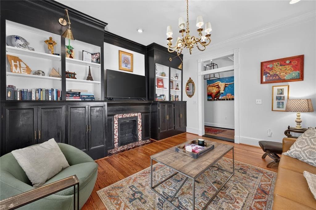 2 bedroom, 2 bathroom, 1,388 sq ft single family residence under contract at 643 Glenwood Avenue, Atlanta, GA 30312 — photo 6