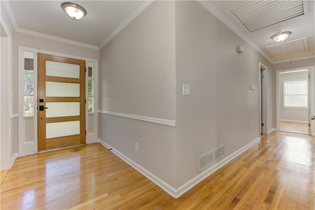 3 bedroom, 2 bathroom, 2,466 sq ft single family residence for rent at 1837 Chancery Lane, Atlanta, GA 30341 for $3,899 a month — photo 10